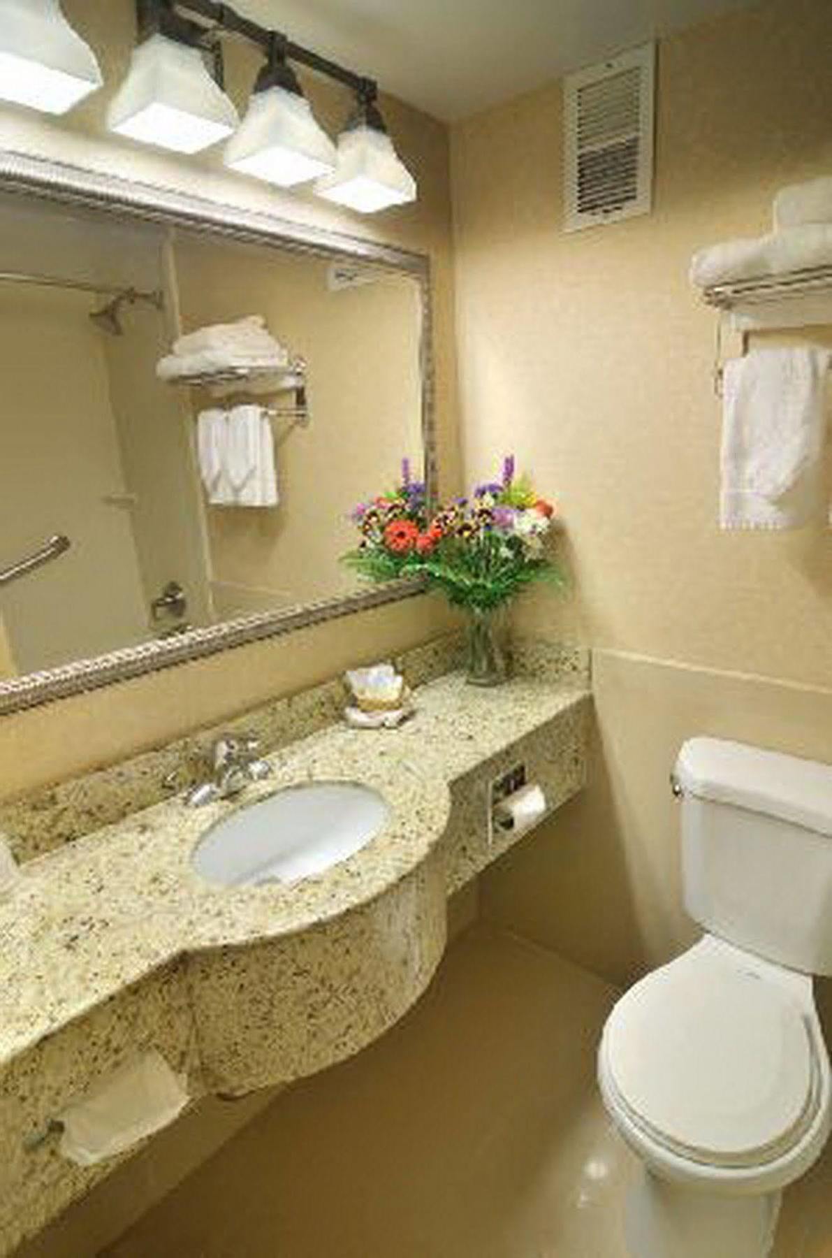Airway Inn Ню Йорк Екстериор снимка