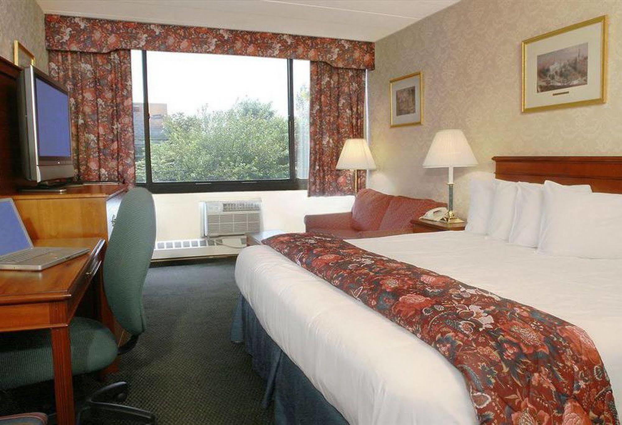 Airway Inn Ню Йорк Екстериор снимка